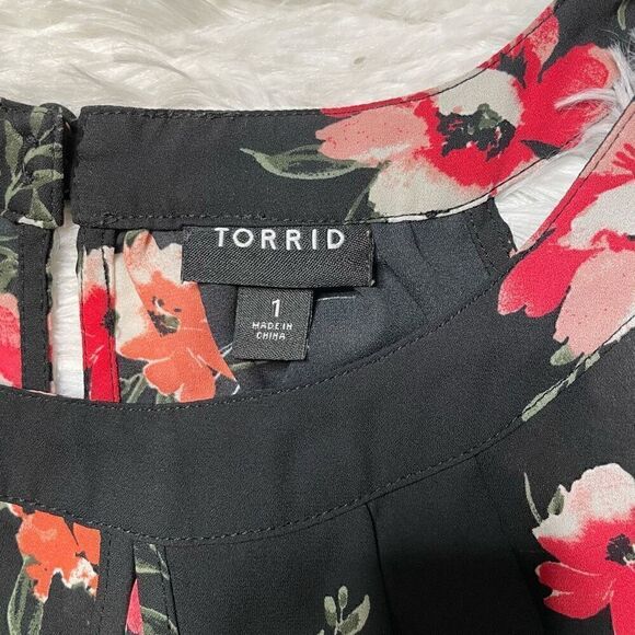 TORRID Black Floral Design Hi Lo Sleeveless Tank Blouse Women Size 1X goddess - Picture 5 of 8